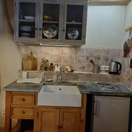 Charmante Maisonnette Au Mas Du Sauvage