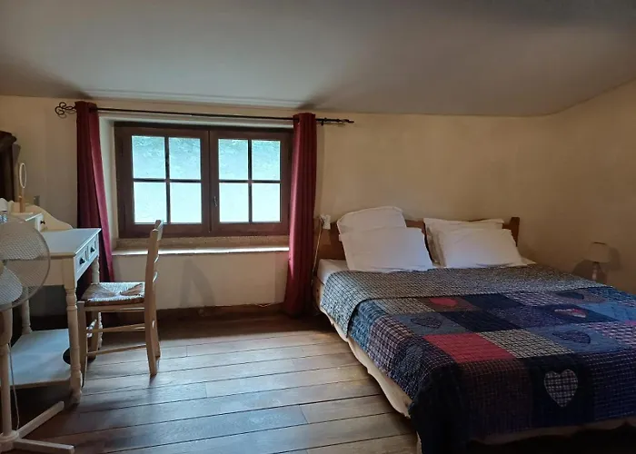 Guest house Charmante Maisonnette Au Mas Du Sauvage